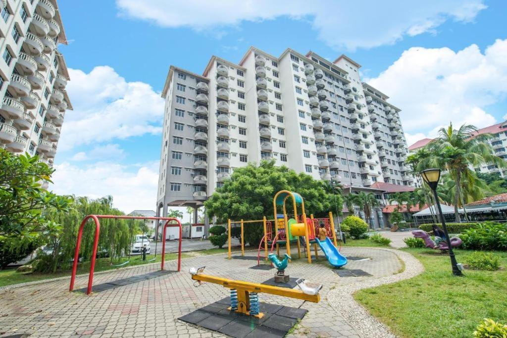 Private,Glory Beach Resort Port Dickson-Negeri Sembilan Eksteriør bilde
